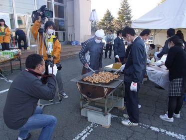 東日本大震災　炊き出しボランティア出向